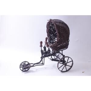 Antique Tricycle Miniature, Doll Model Metal Vehicle Model with Wicker Seat,